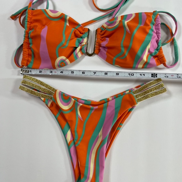 Swimwear Size Small Two-Piece Bikini - Picture 3 of 6